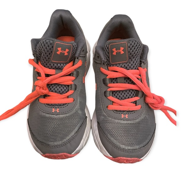 Under Armour Other - 🍁5/$25 Little girls size 11.5 Under Armour sneakers good condition